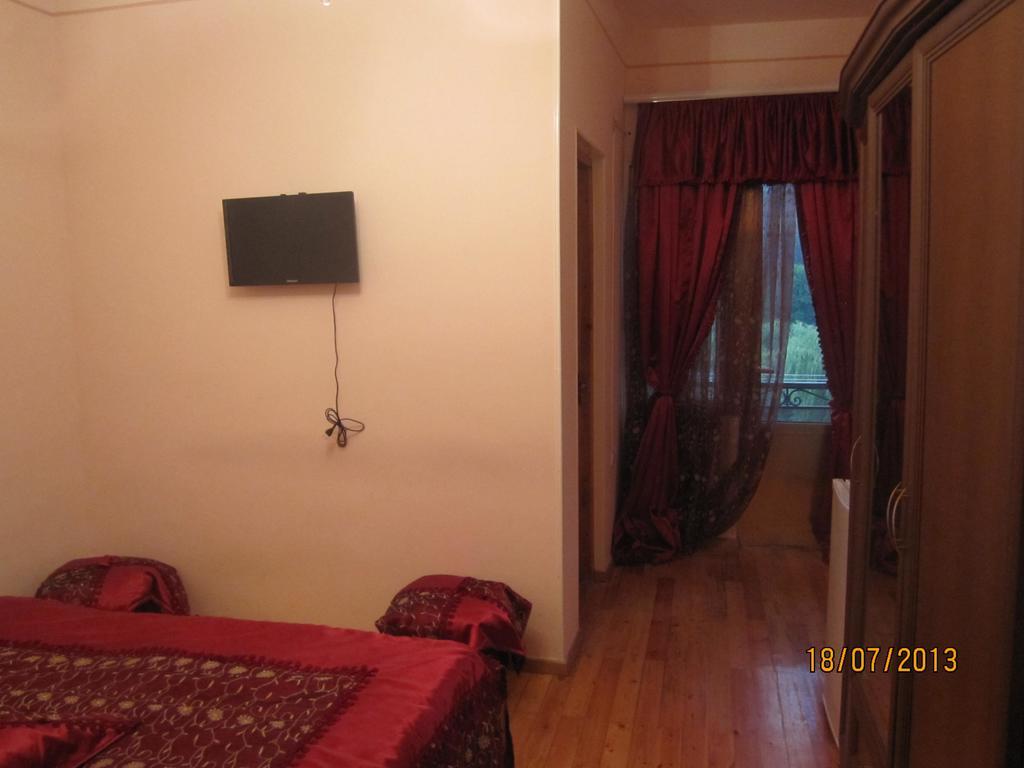 Guest House Sen Dilidzjan Buitenkant foto