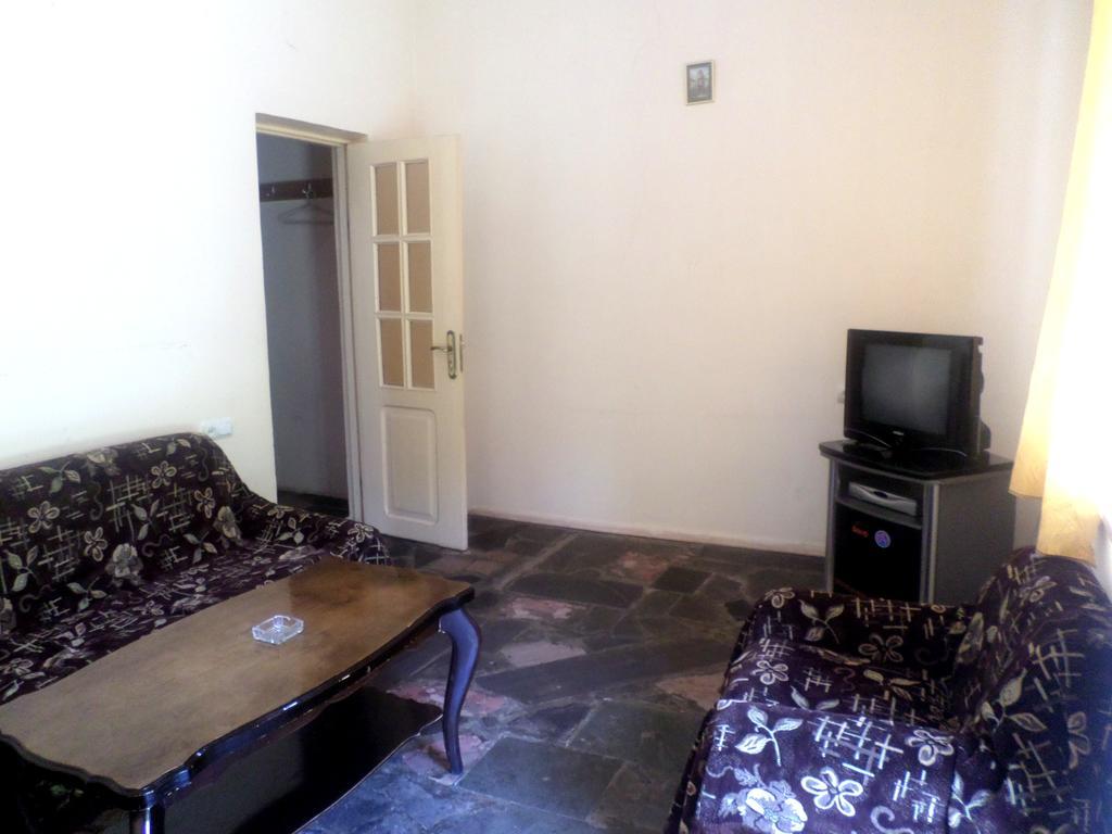 Guest House Sen Dilidzjan Buitenkant foto
