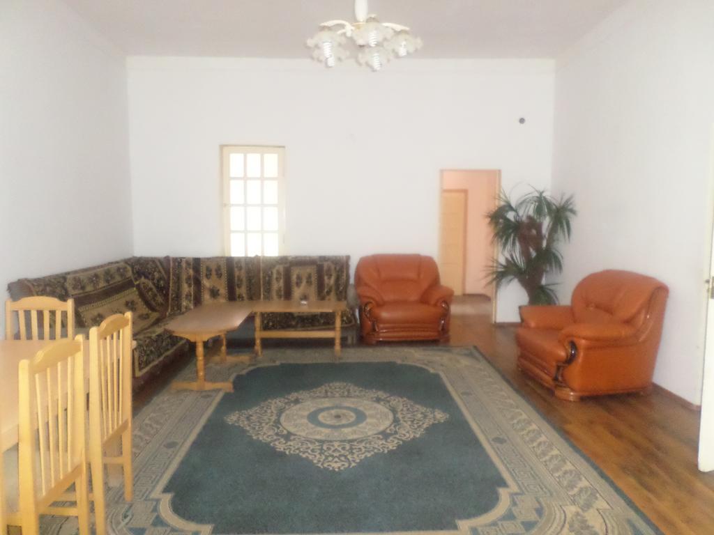Guest House Sen Dilidzjan Buitenkant foto